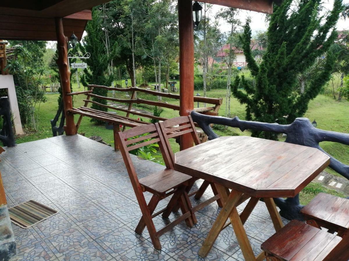 Indah Garden Hill Resort Фечабун Екстериор снимка